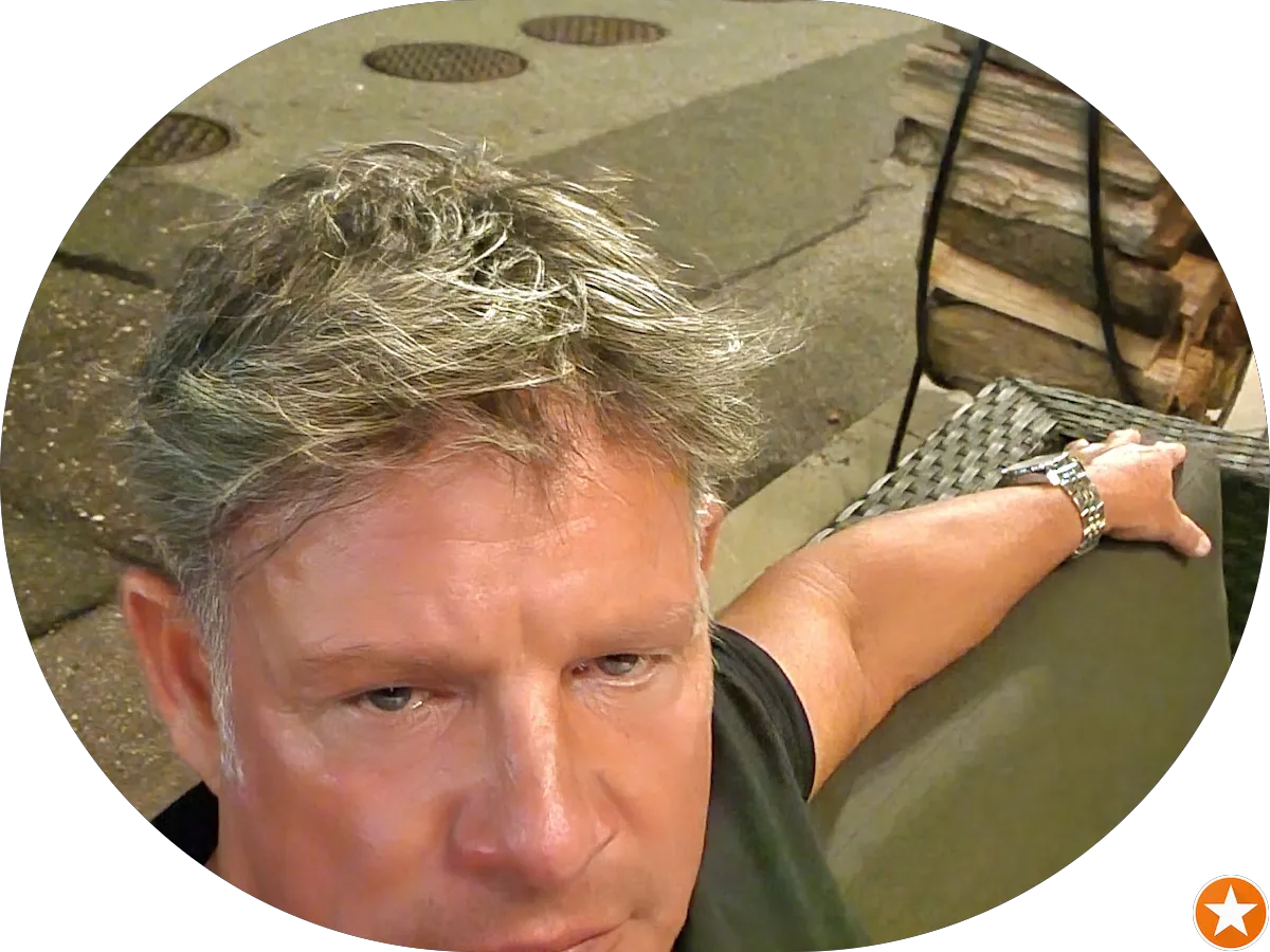 Elegance Dry Cleaners photo 2