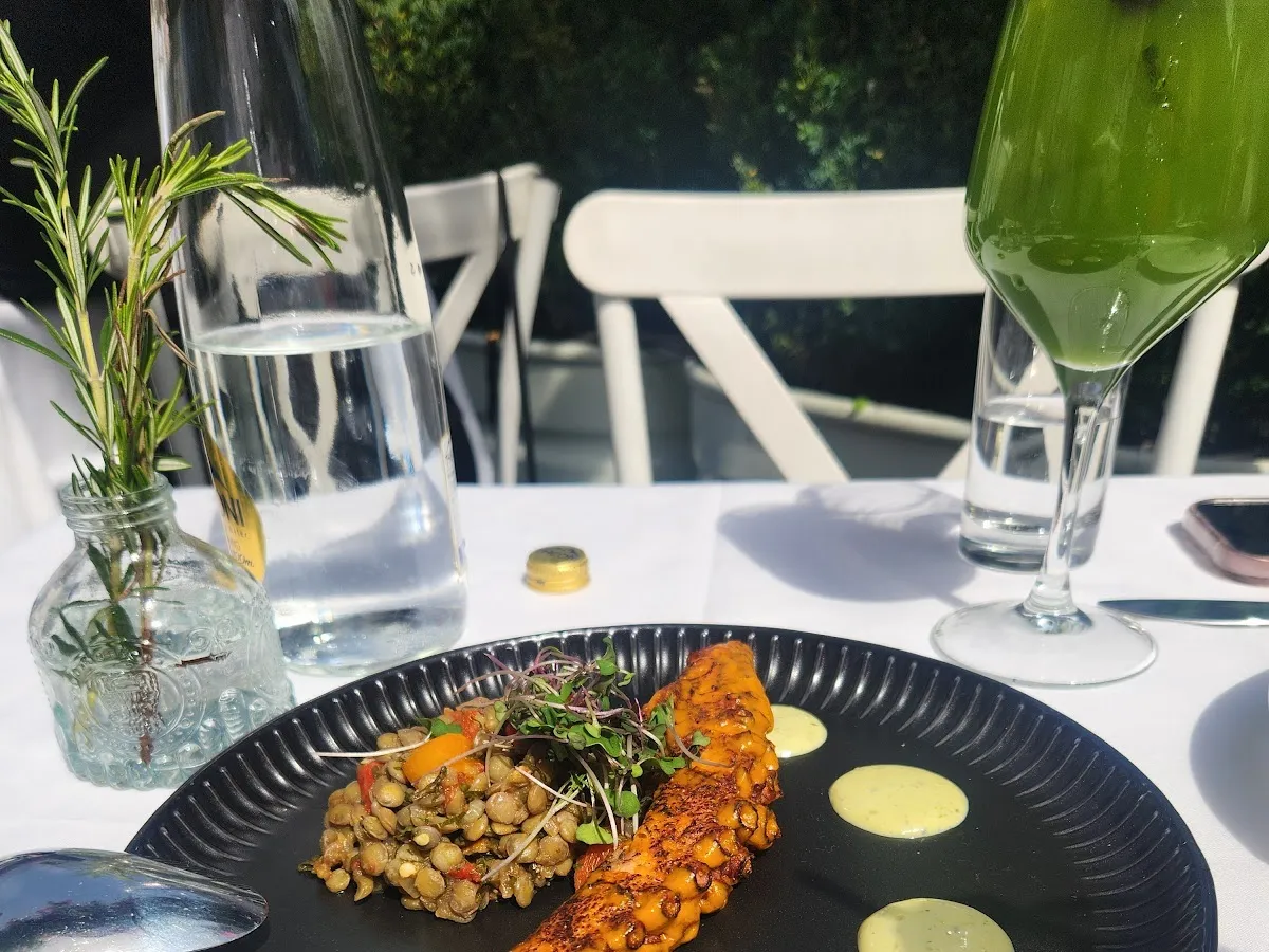 Elia Mediterranean Restaurant photo 4