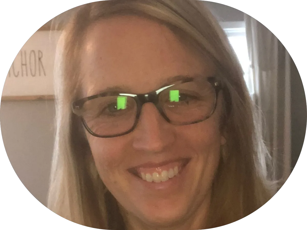 Elizabeth Kusturiss, APN photo 5