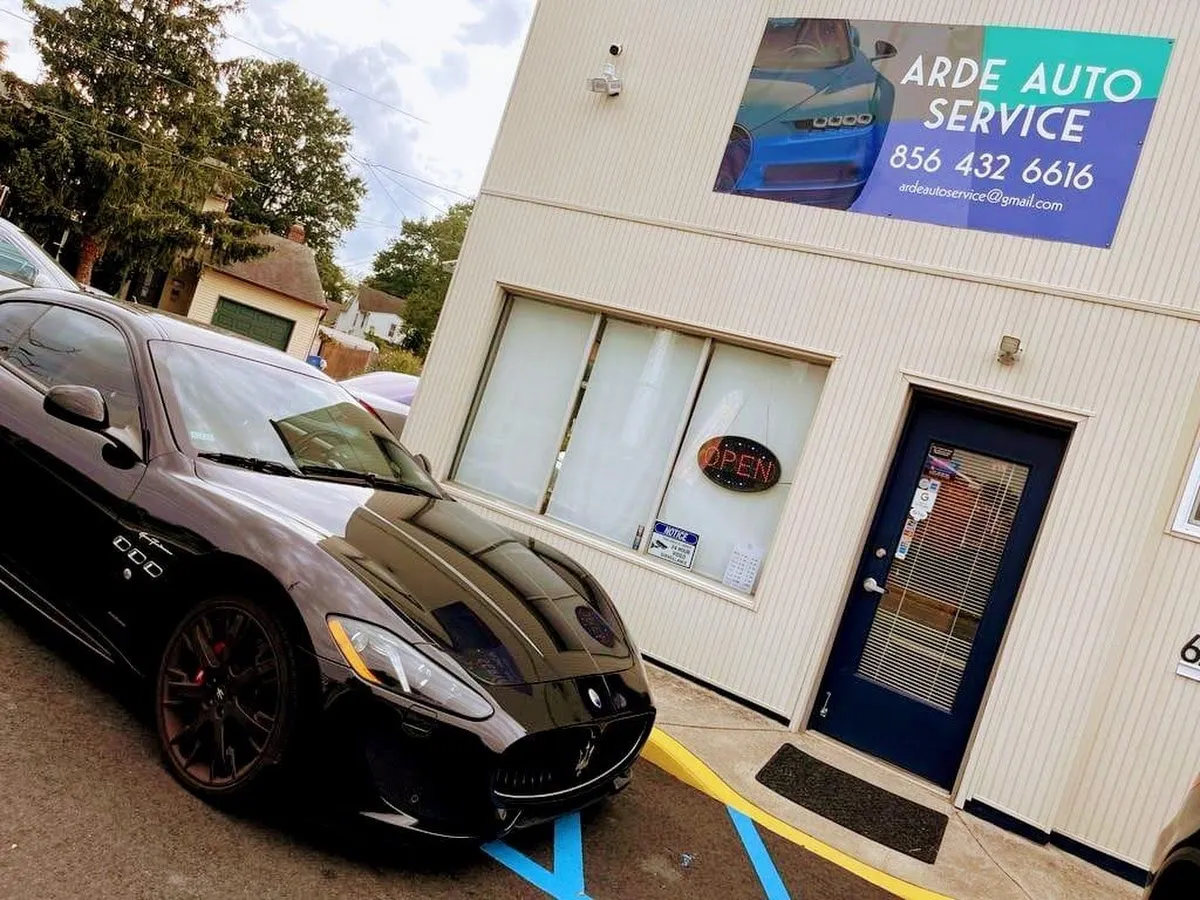 Ellas Auto Repair & Performance photo 4