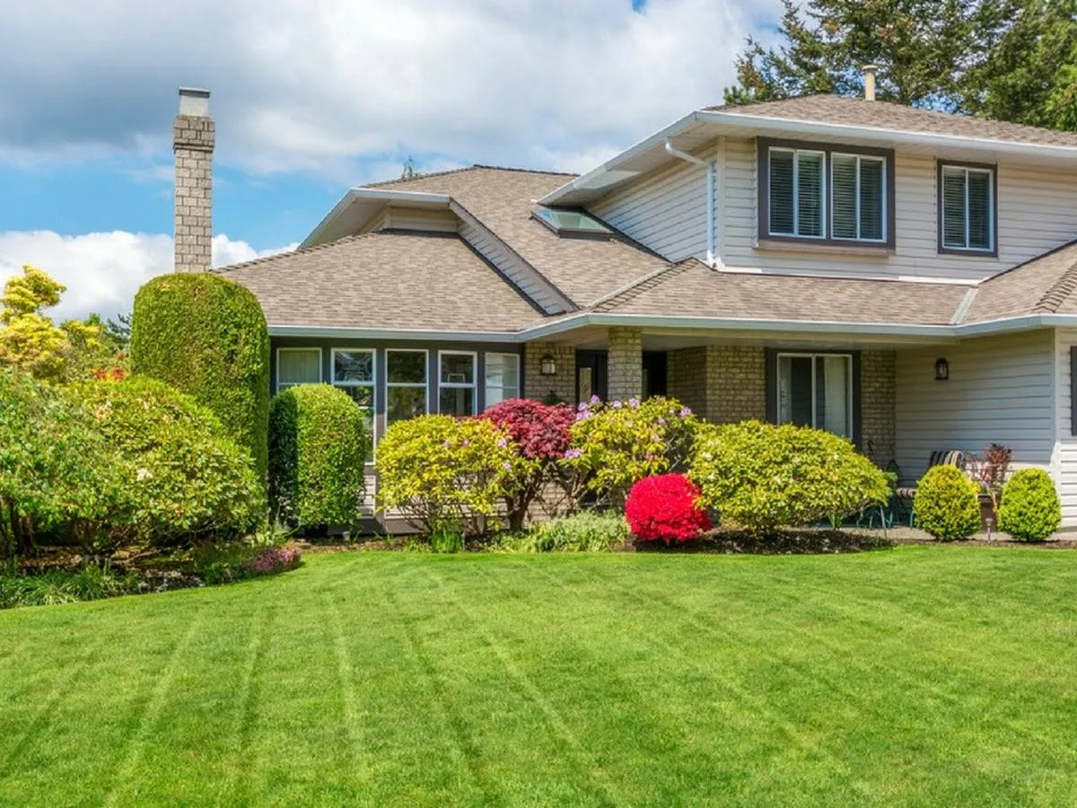 Elvis Landscaping LLC