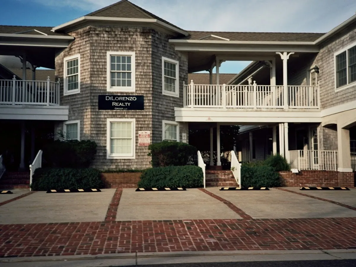 EMILY COLSTON, DiLorenzo Realty Group