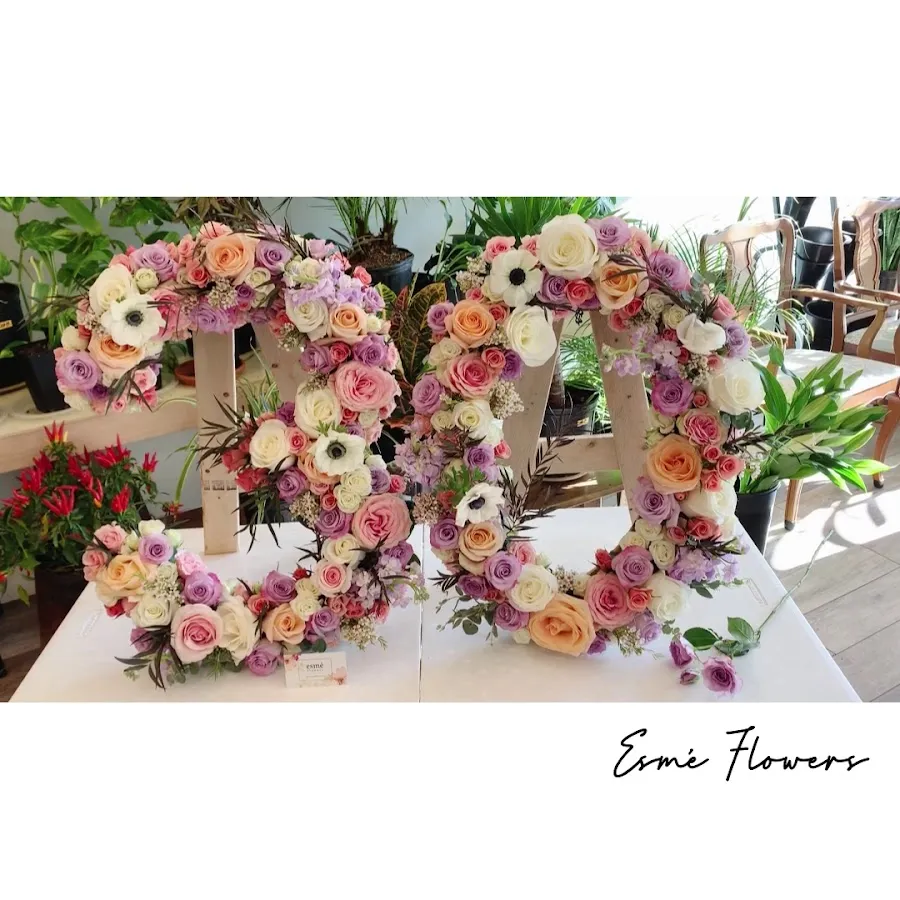 Esme Flowers photo 3