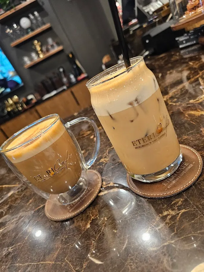 ETERI Boutique & Café Lounge photo 4