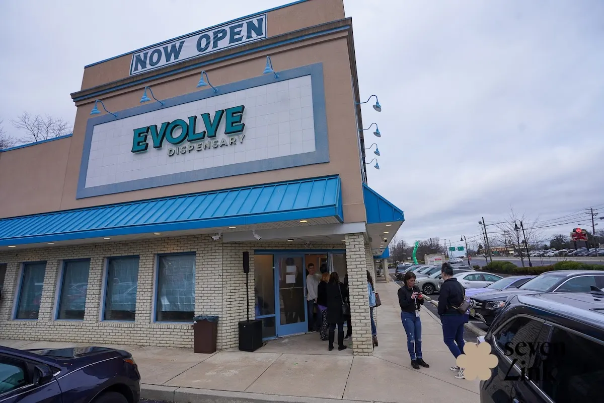 Evolve Cannabis Bordentown photo 2