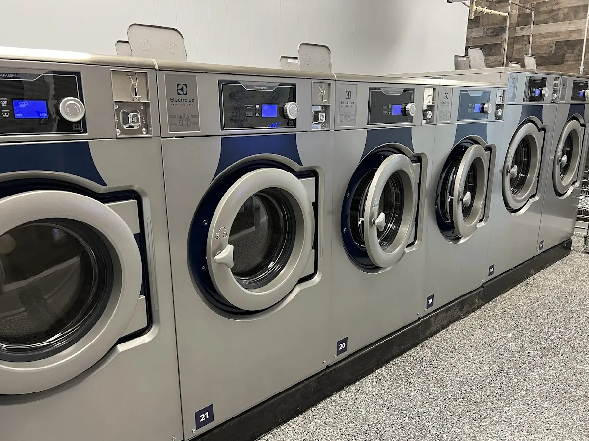 Express Laundromat At Hamilton Inc. photo 2