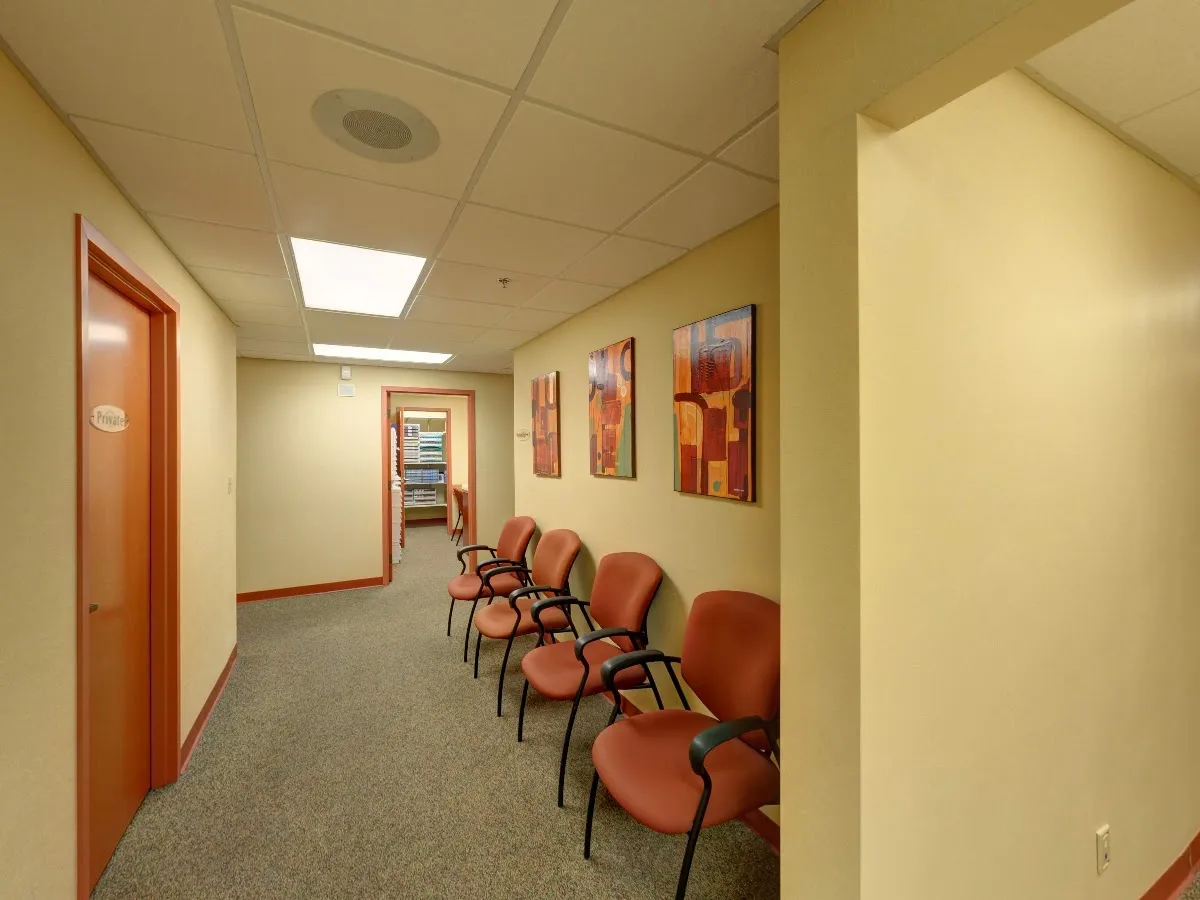 Eye Associates & SurgiCenter photo 5