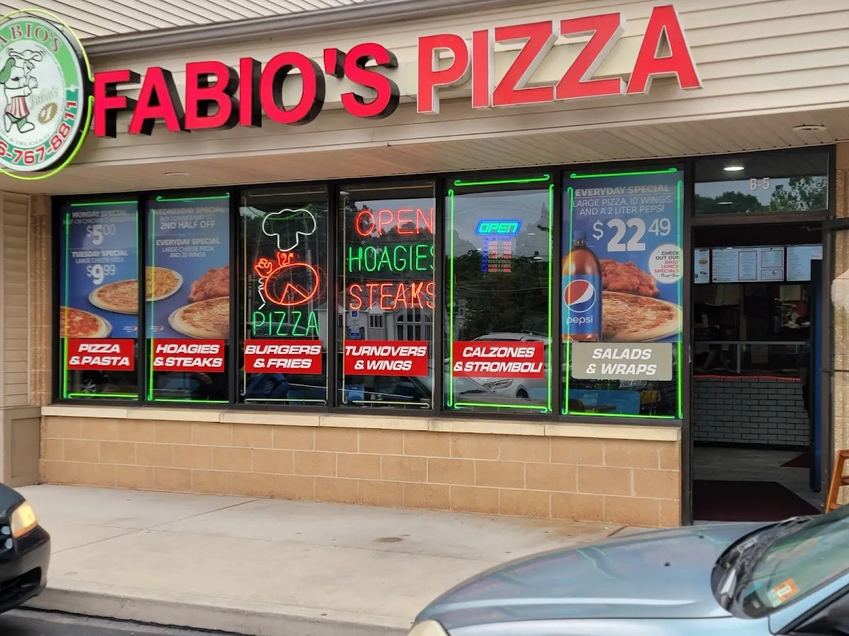Fabio's Pizza