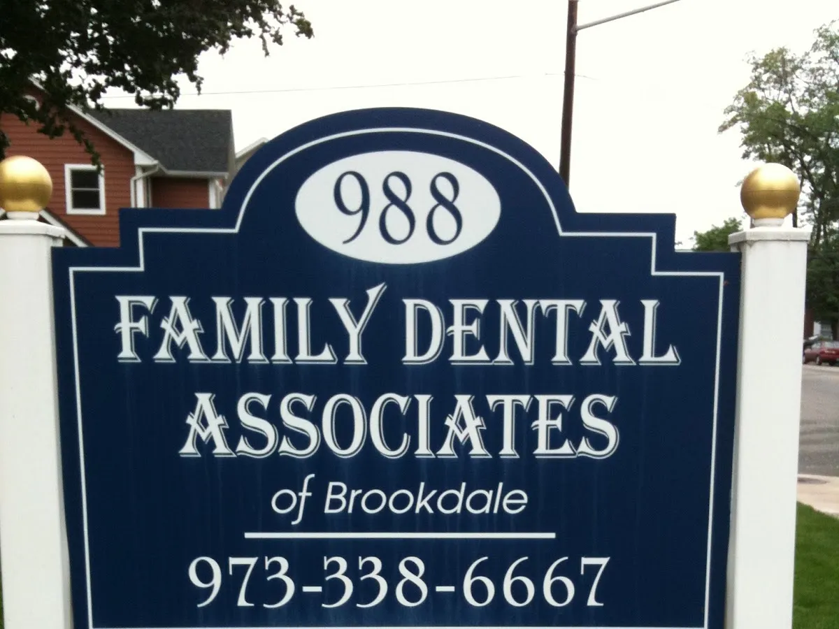 Family Dental Associates of Brookdale: Panitch Michael DMD