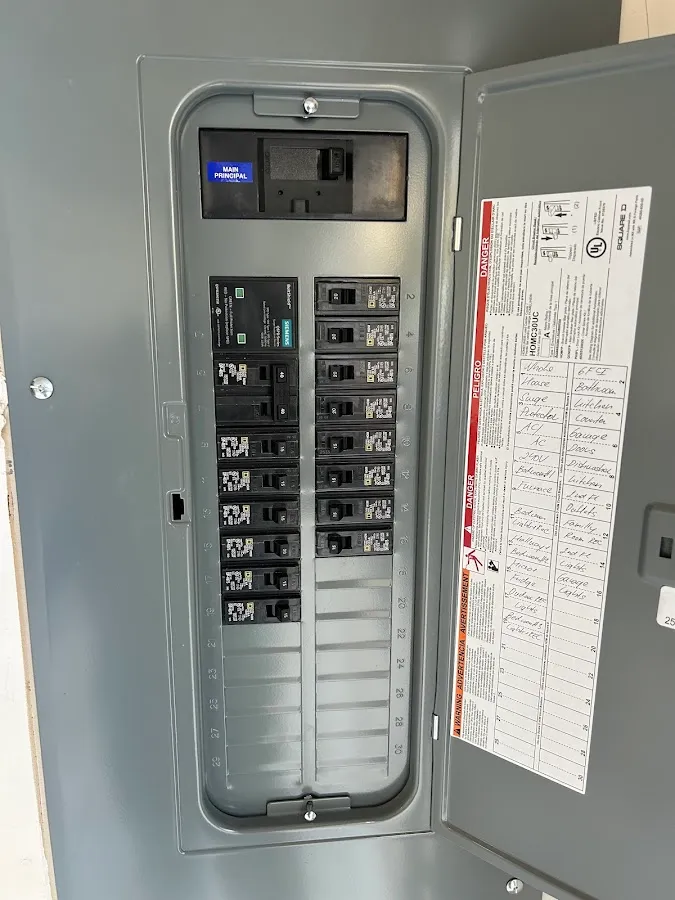 First Class Electric photo 4