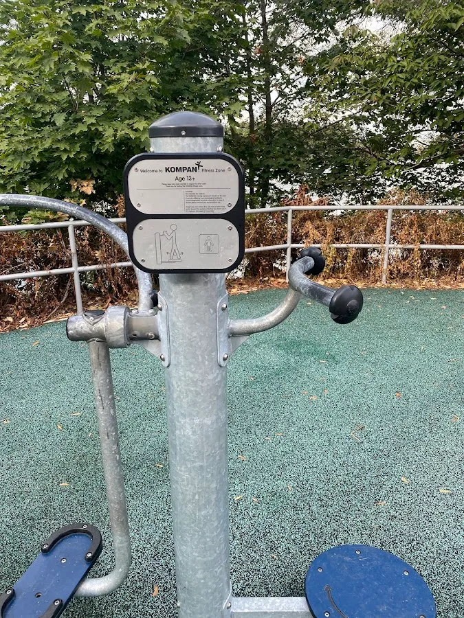 Fitness Zone - Newark Riverfront Park photo 2