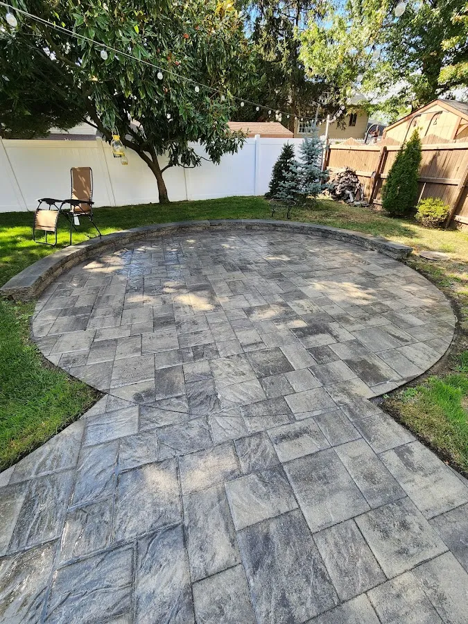 Fleur De Lis Hardscaping Services LLC