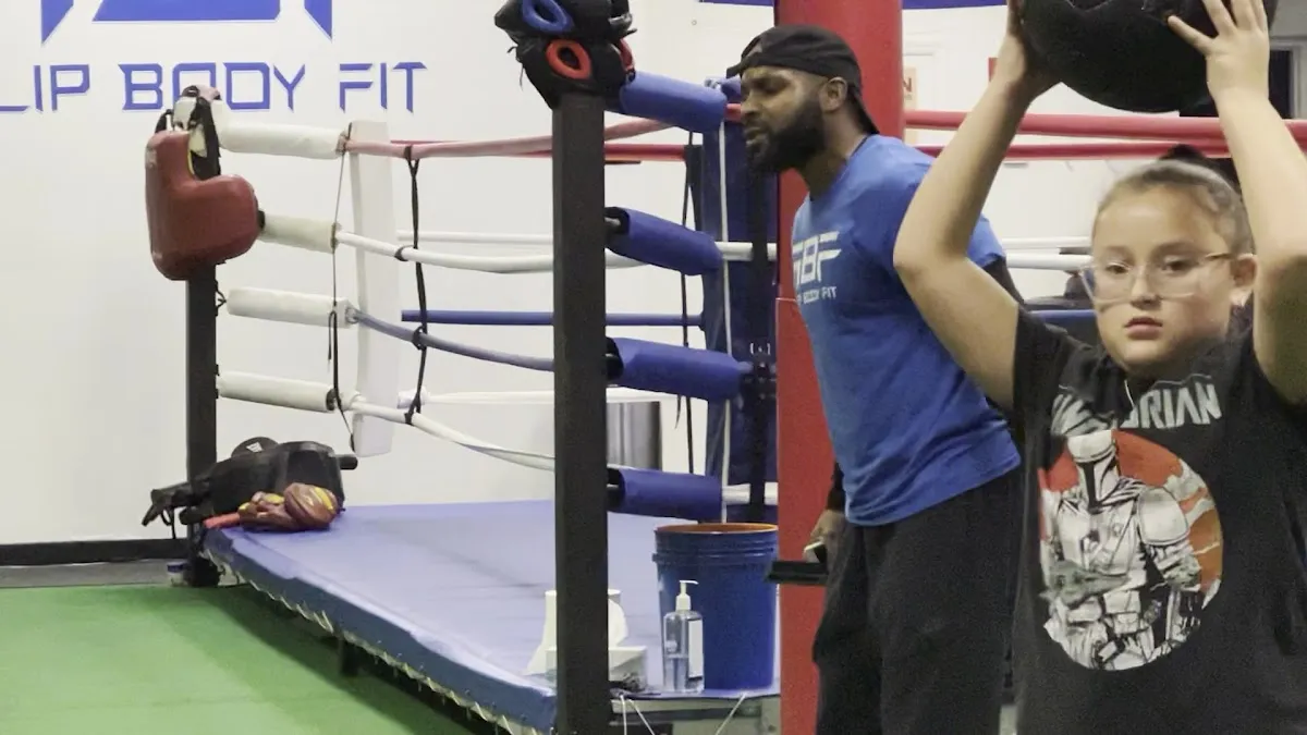 Flip Body Fit photo 2