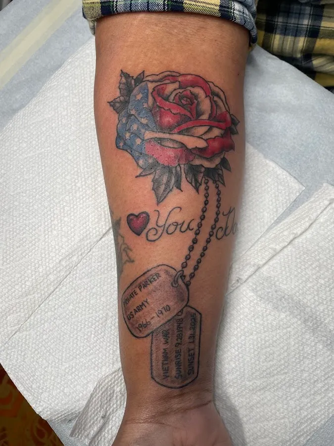 Floating World Tattoos and Body Piercing