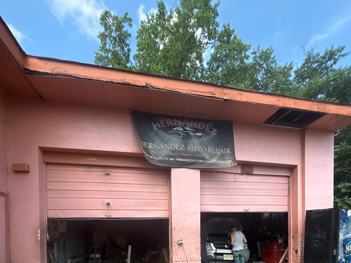 Forman's Auto Body LLC photo 5