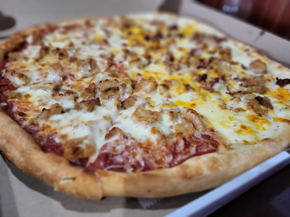 Foschini's Brick Oven Kitchen photo 4