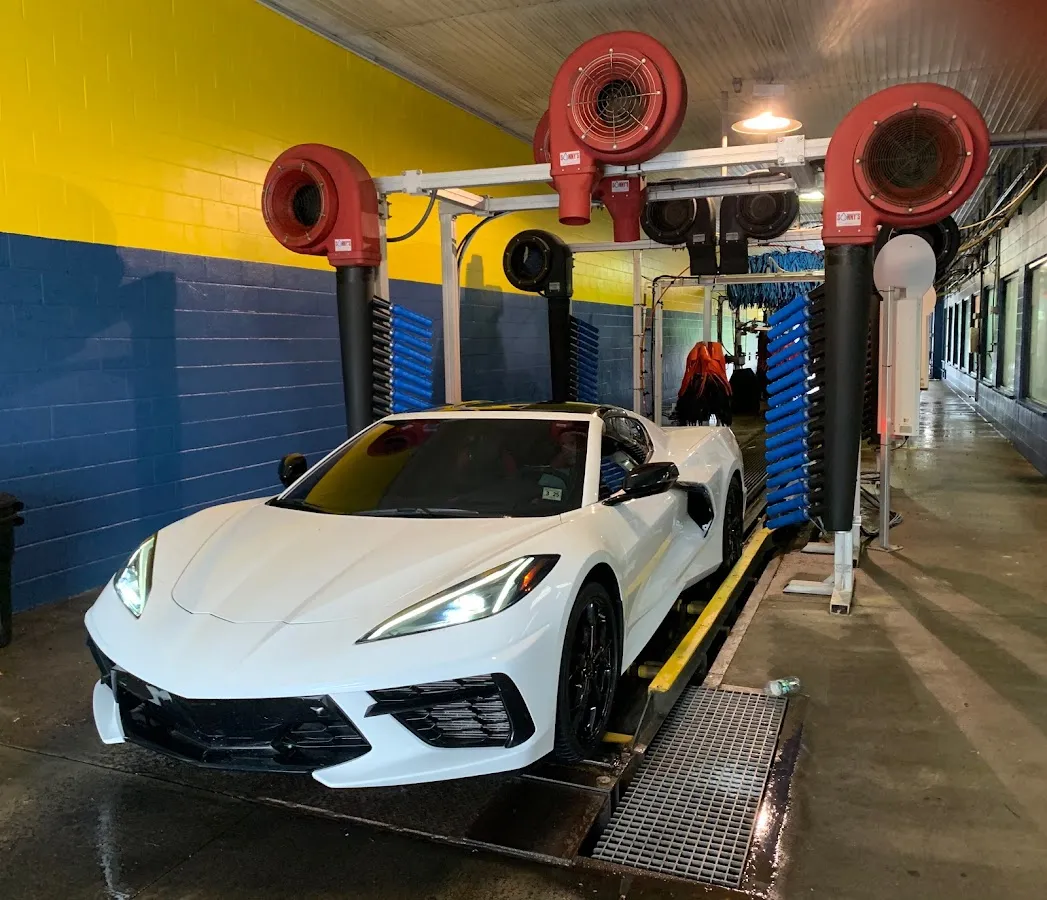 Frankie's Car Wash & Valvoline Oil Change Center Bloomfield