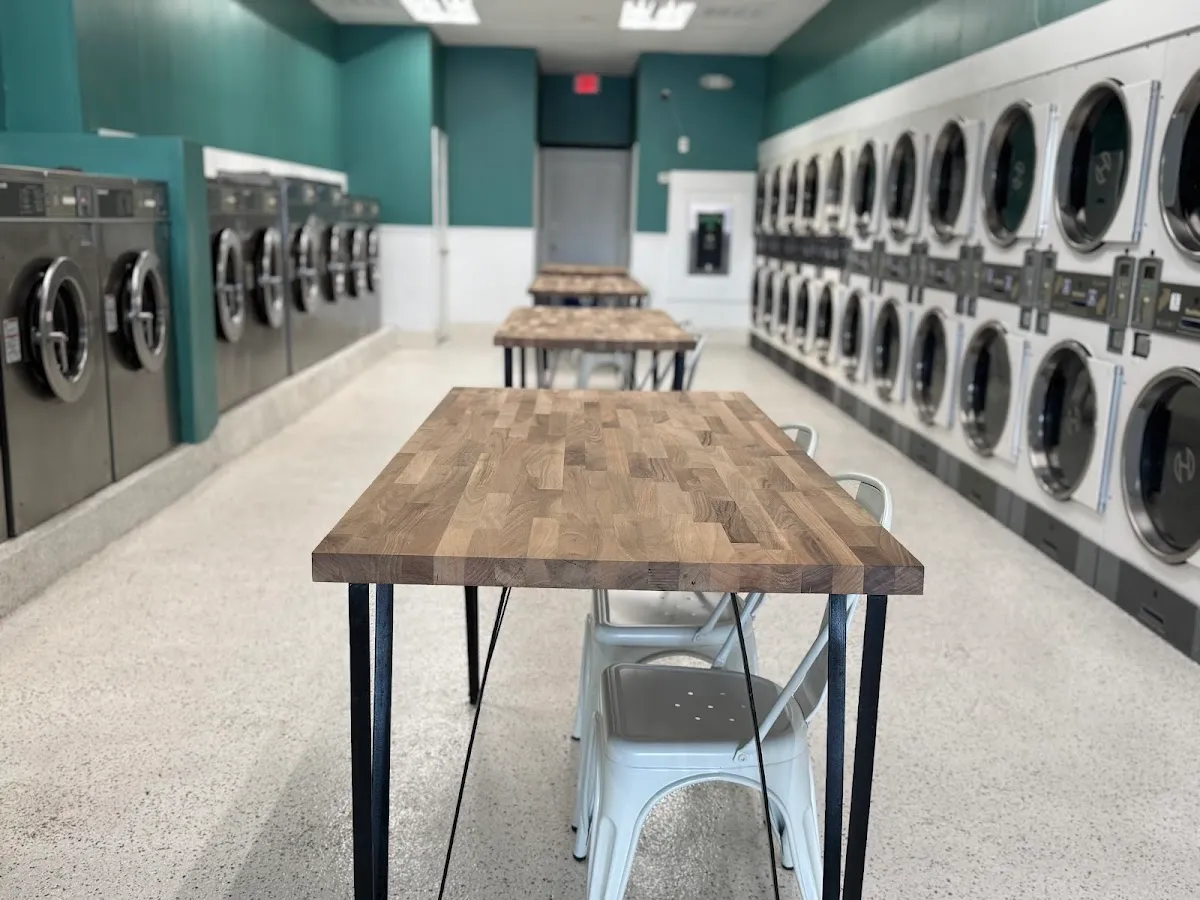 Frankie's Fresh Brick @ Drum Point Plaza