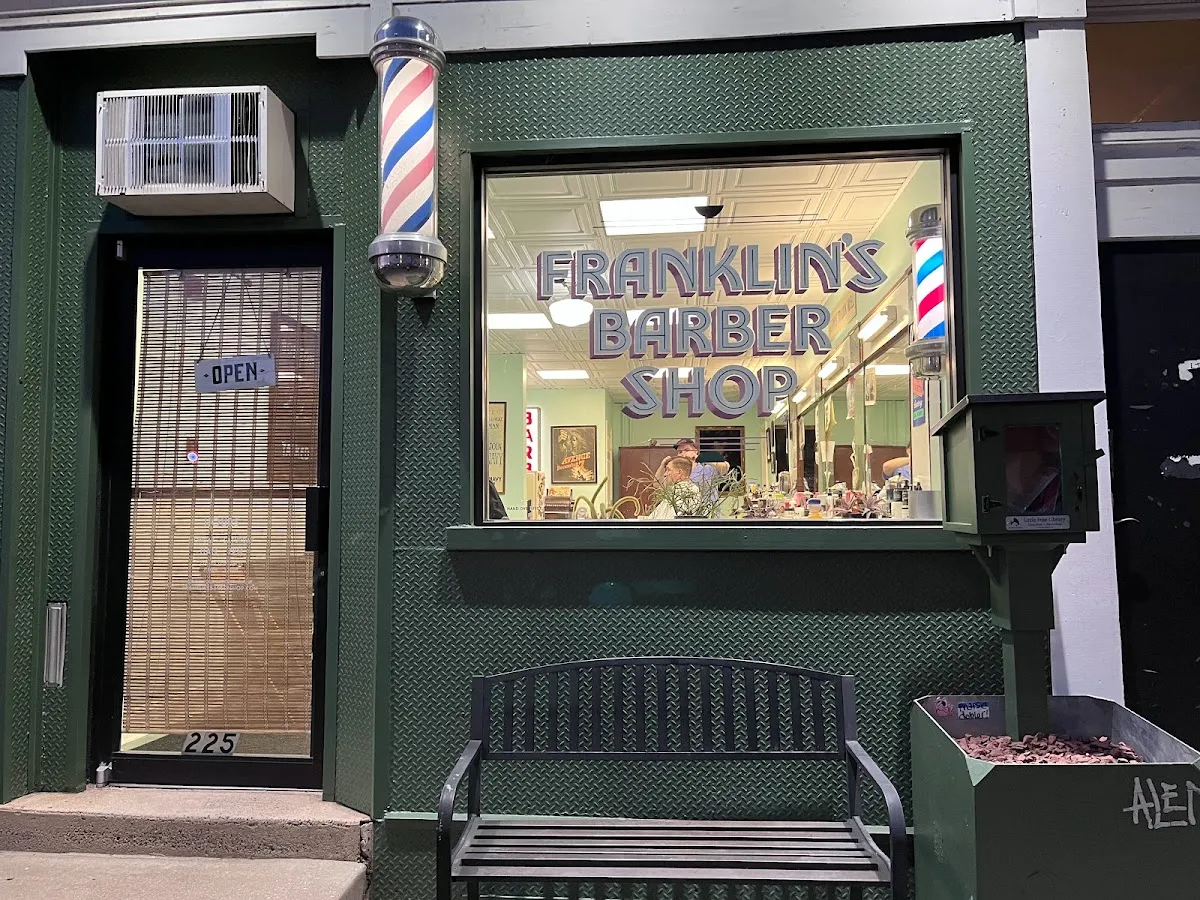 Franklin's Barber Shop photo 4
