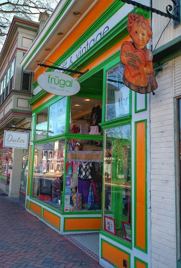Frügal Thrift & Vintage photo 2