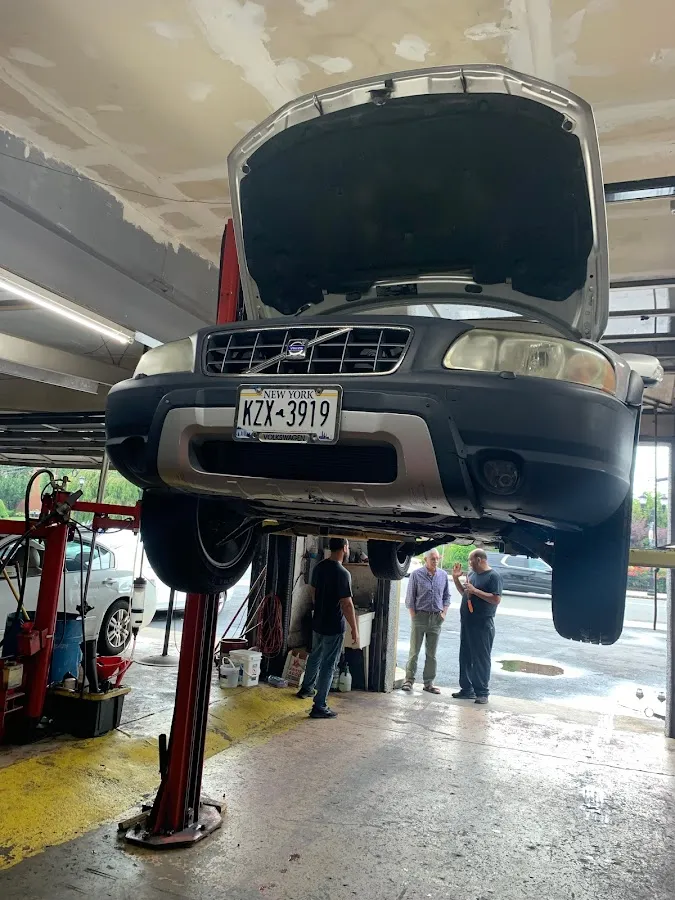 Friends Auto Tech, LLC photo 2