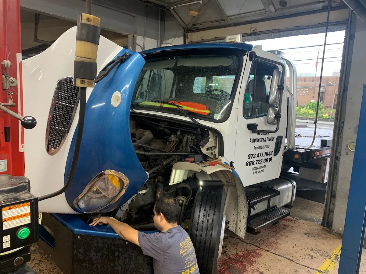 Friends Auto Tech, LLC photo 3