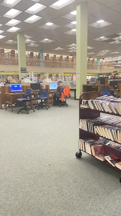 Friends of the Hamilton Public Library