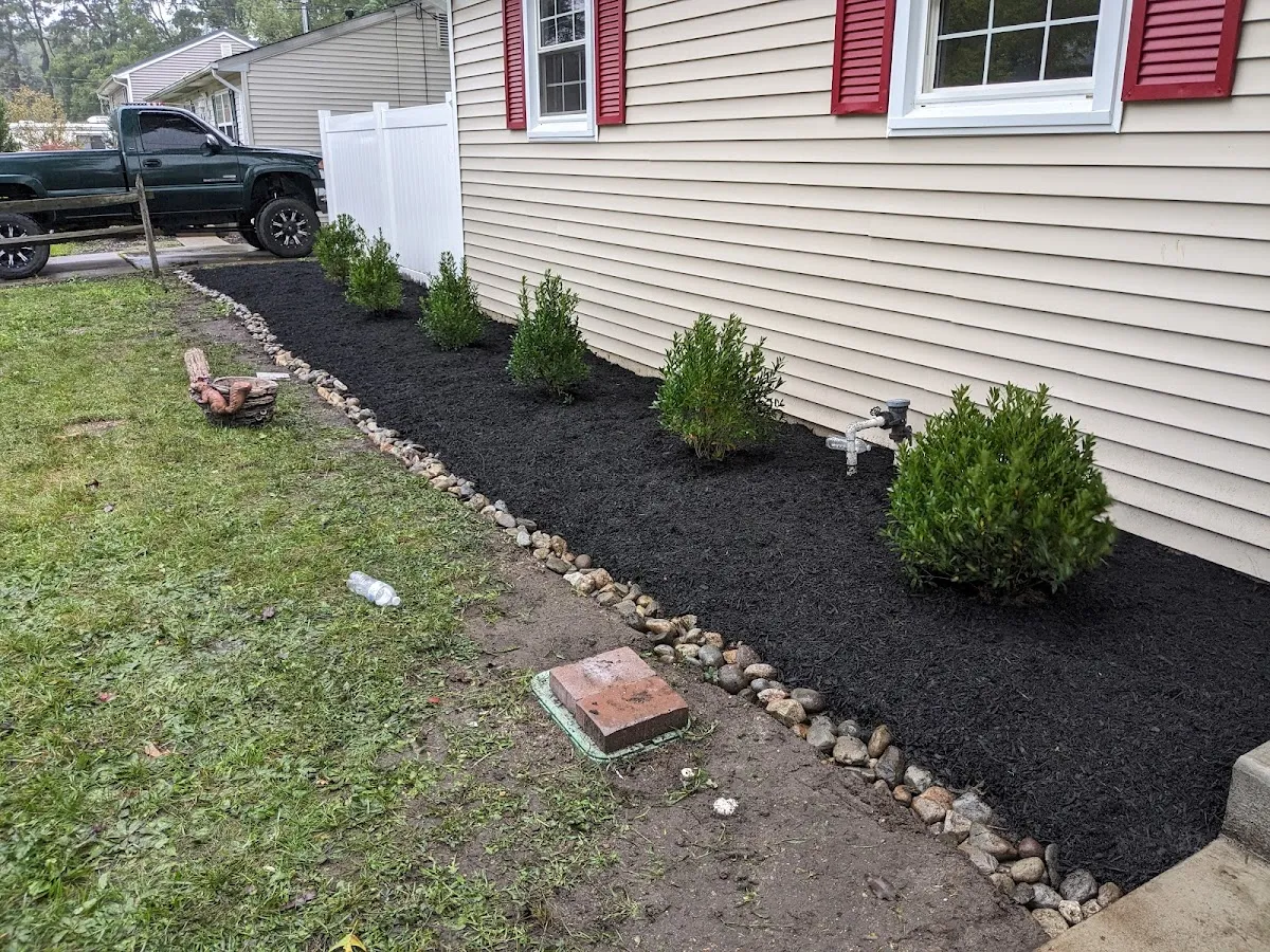 García landscaping llc photo 2
