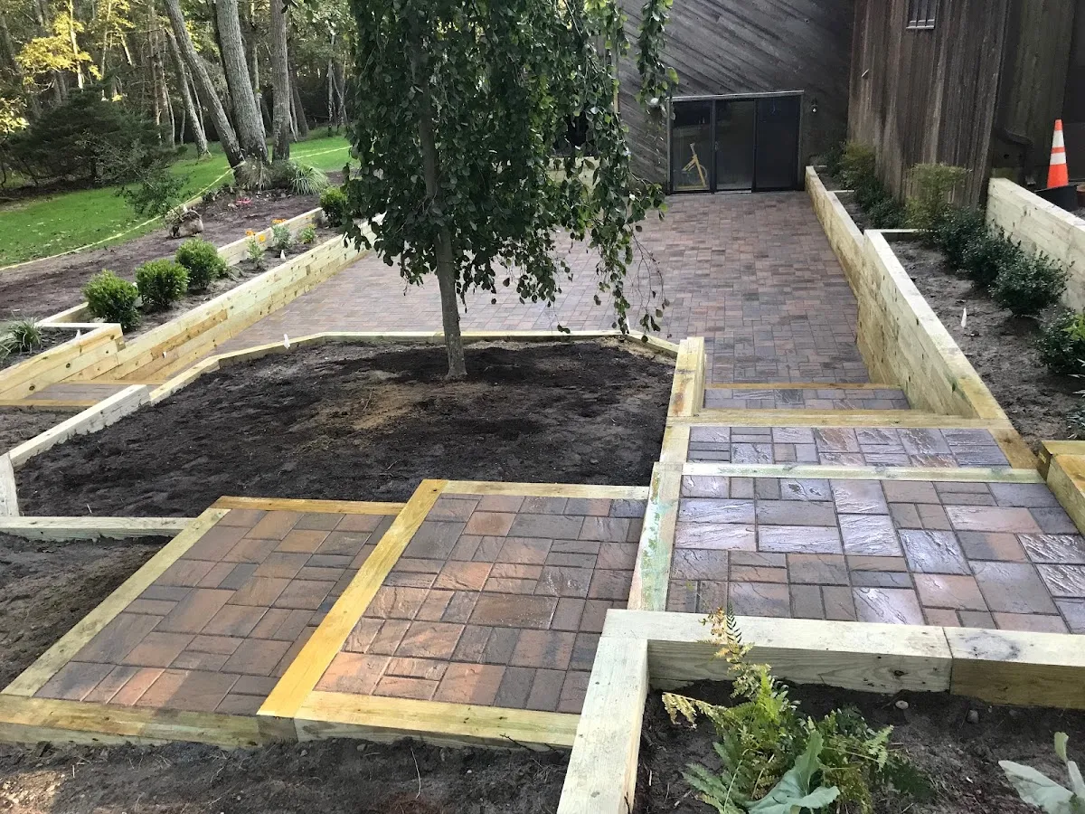 Garden Graphics Landscaping photo 3