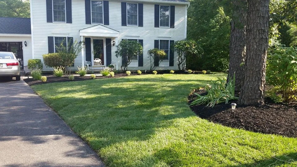 Gardencrest II Landscaping & Property Maintenance Inc photo 2