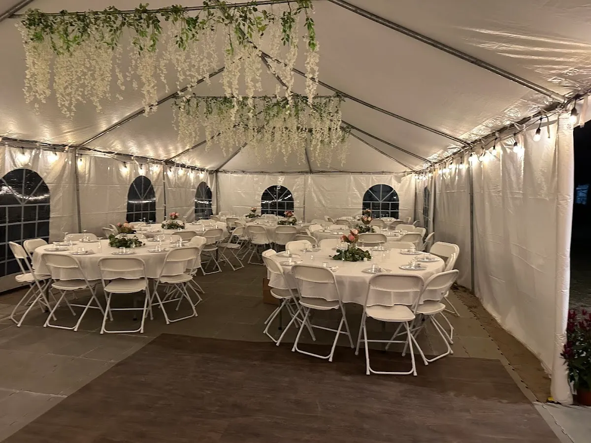 Gemloc party rentals photo 2