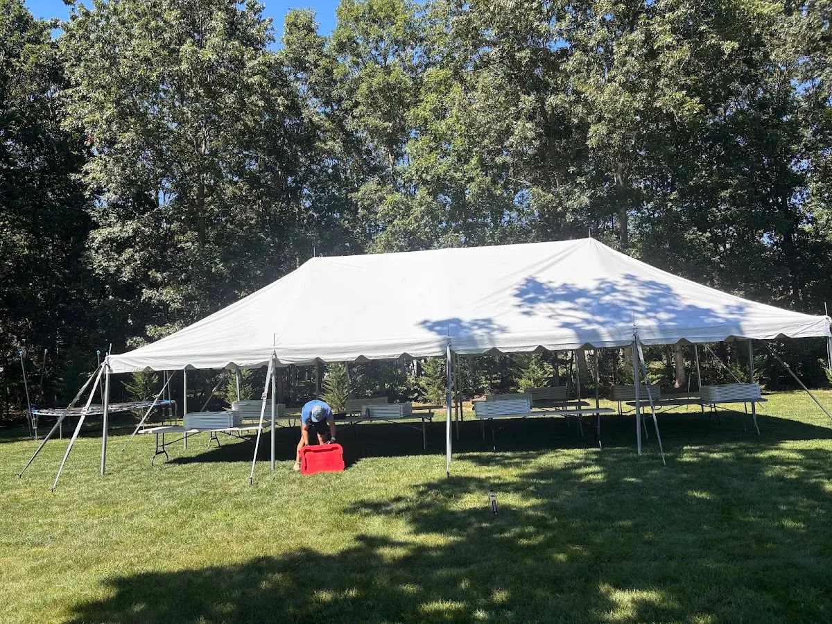 Gemloc party rentals photo 3