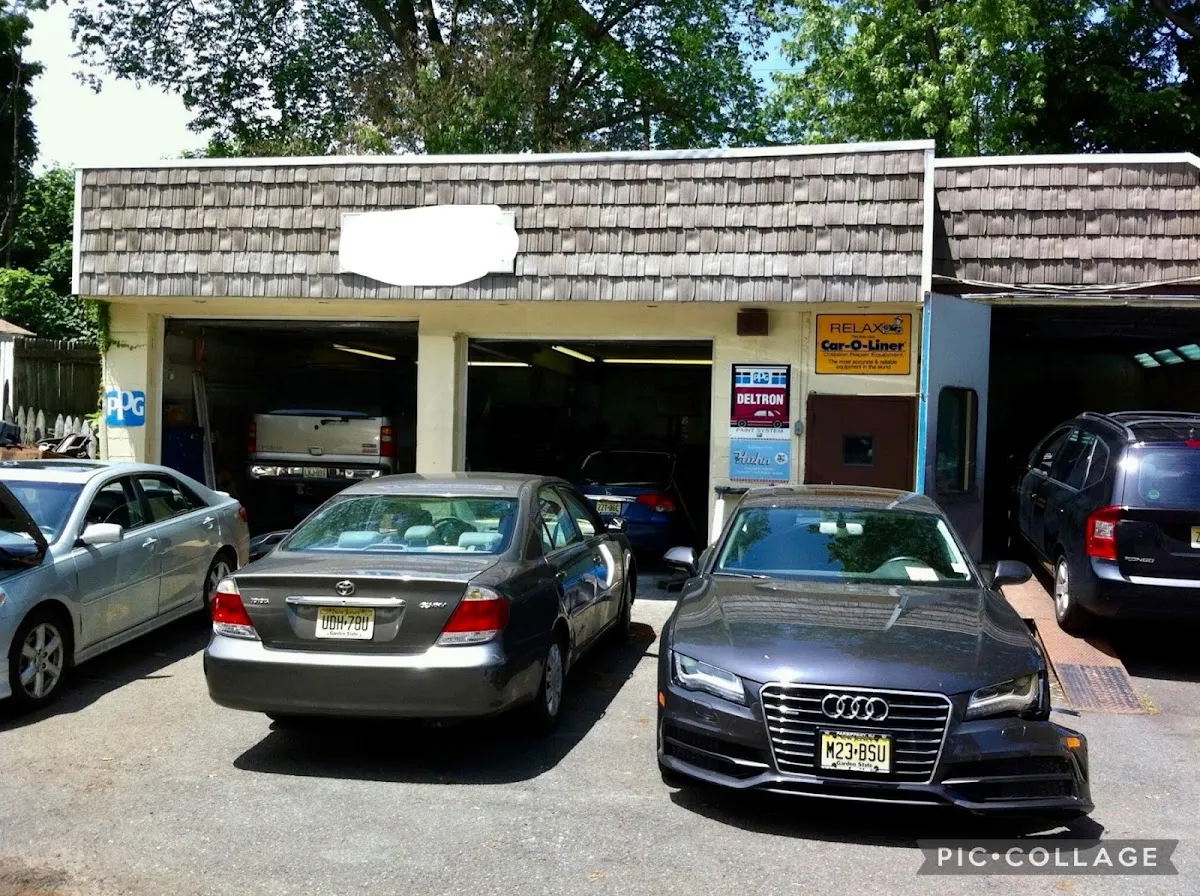 George's Auto Body Inc photo 2