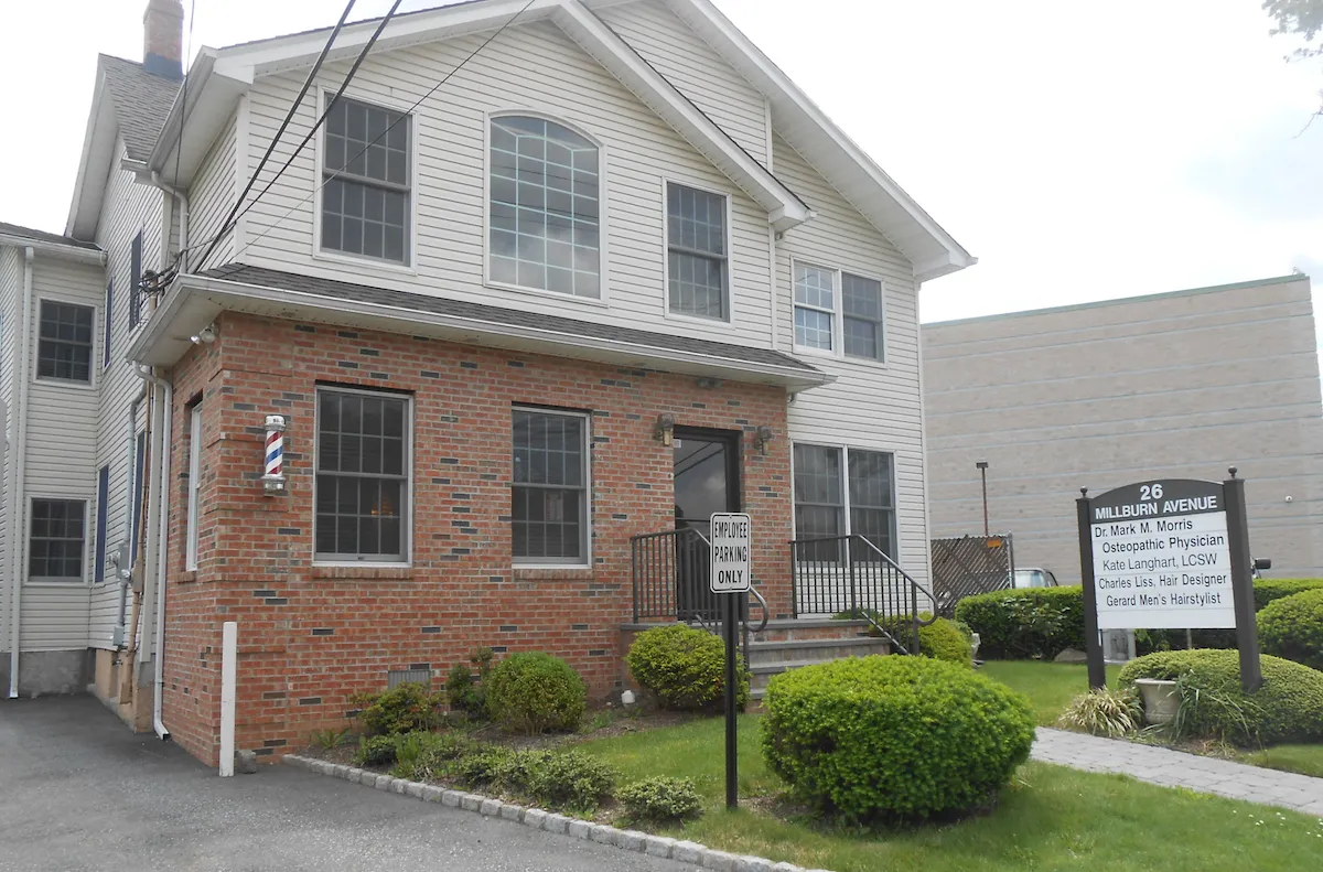 Gerard Men's Hairstylist photo 2