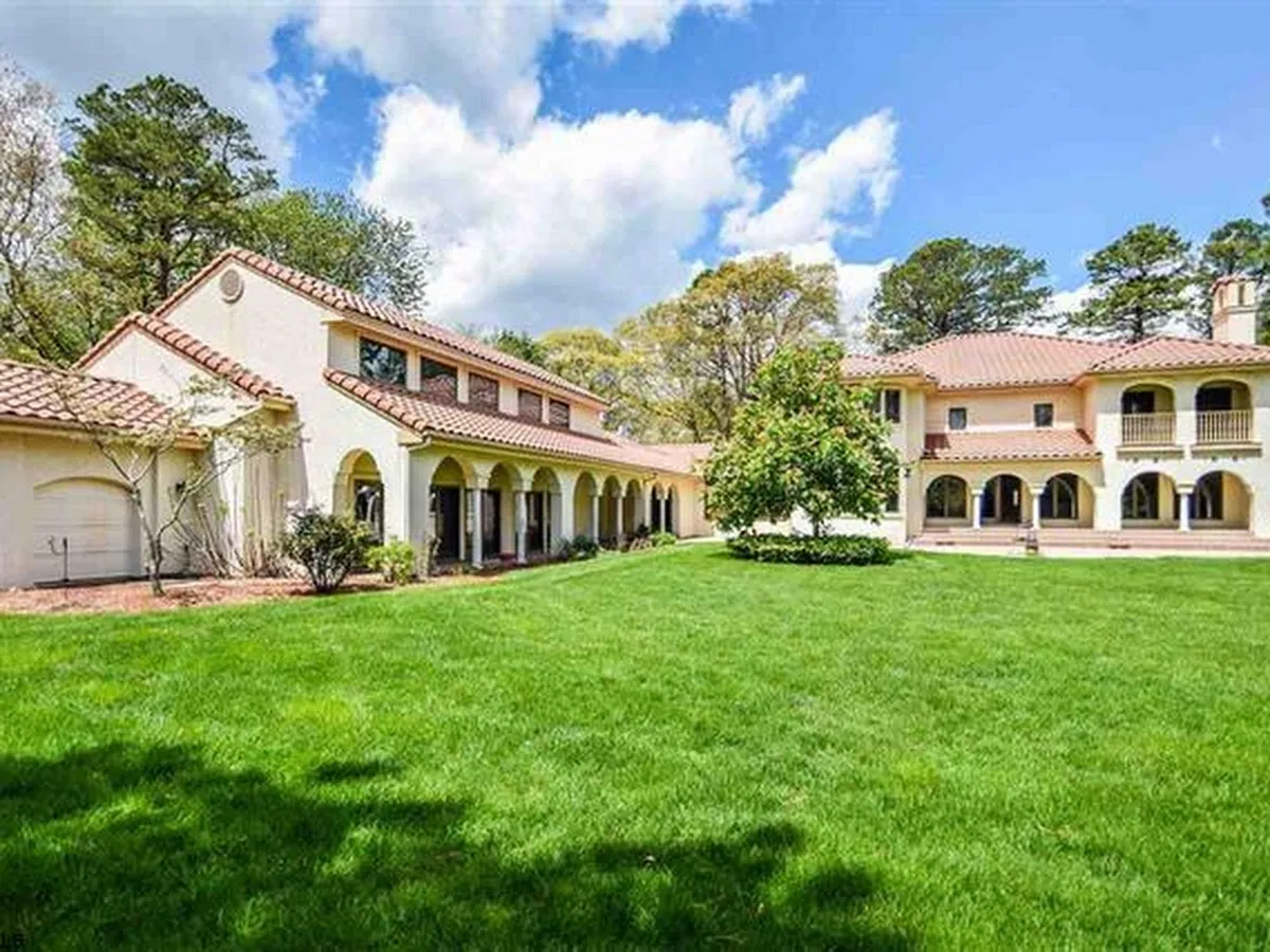 Get "Rich" In Real Estate - Team Baehrle photo 5