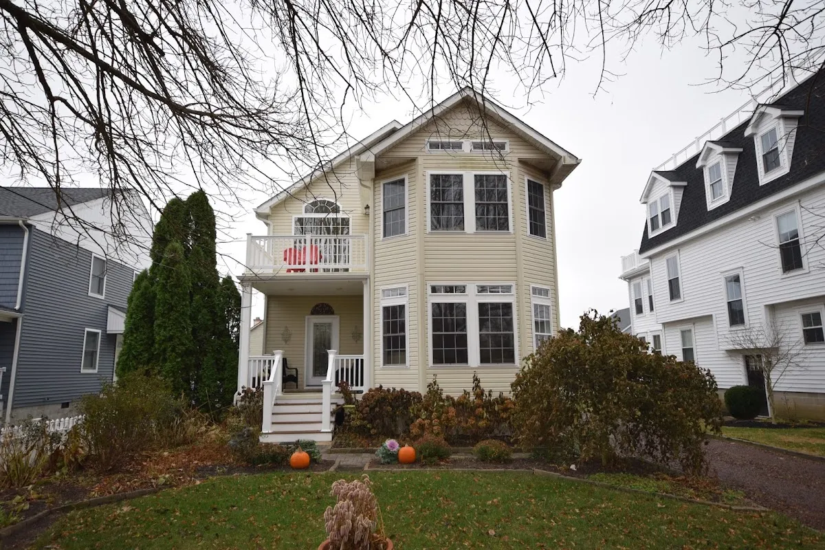 Giancola Real Estate Group @RE/MAX Surfside