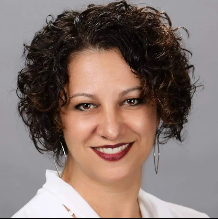 Gina Marie Mazur - RE/MAX Tri County