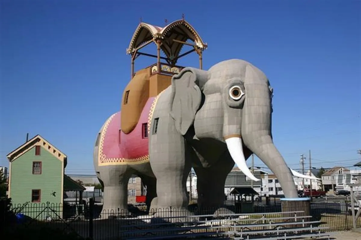 Ginger O'Neill, COLDWELL BANKER ARGUS REAL ESTATE-Ventnor