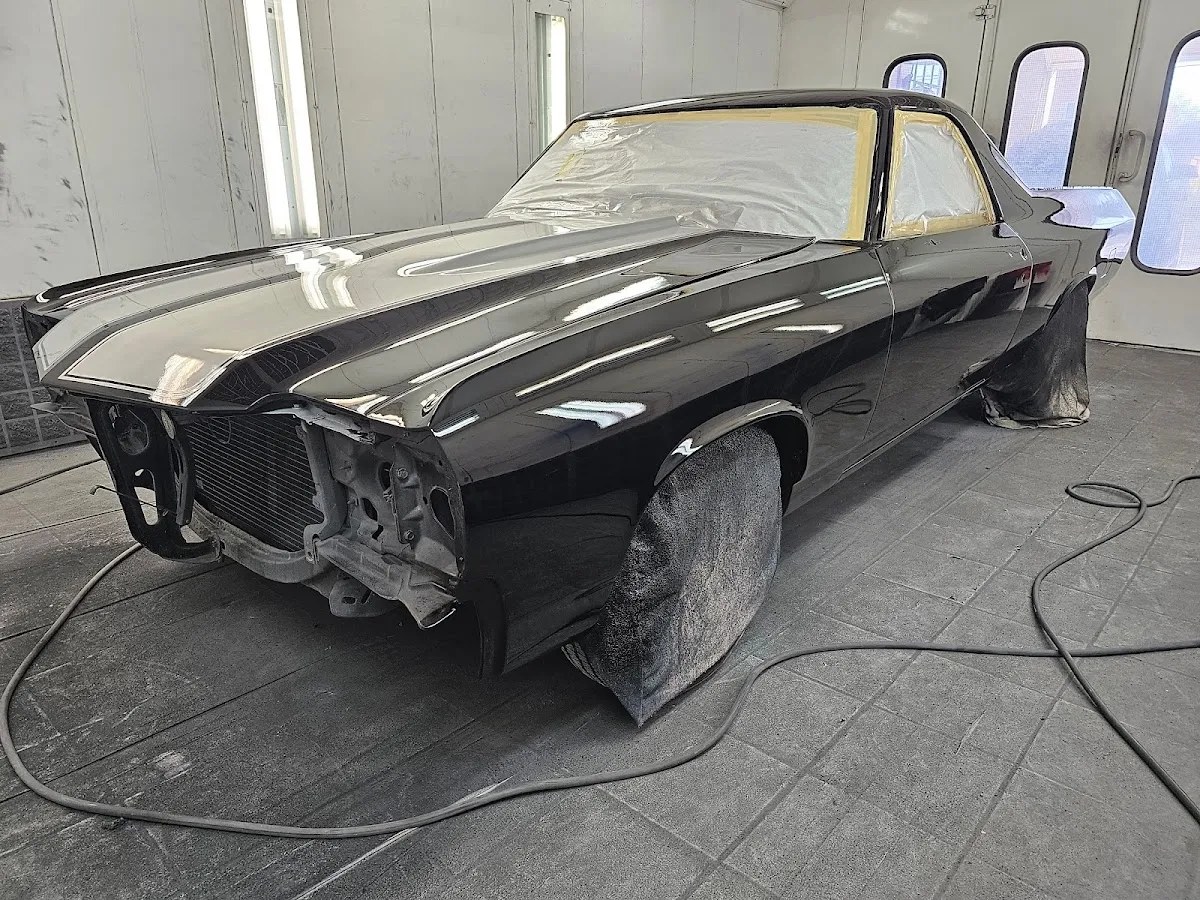 Giovanni's Collision Express