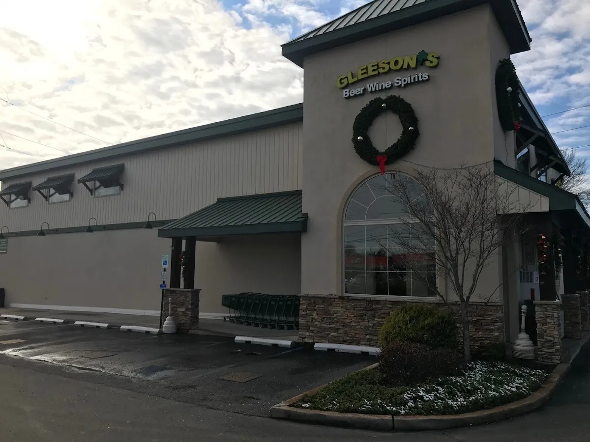 Gleeson's Liquors photo 3