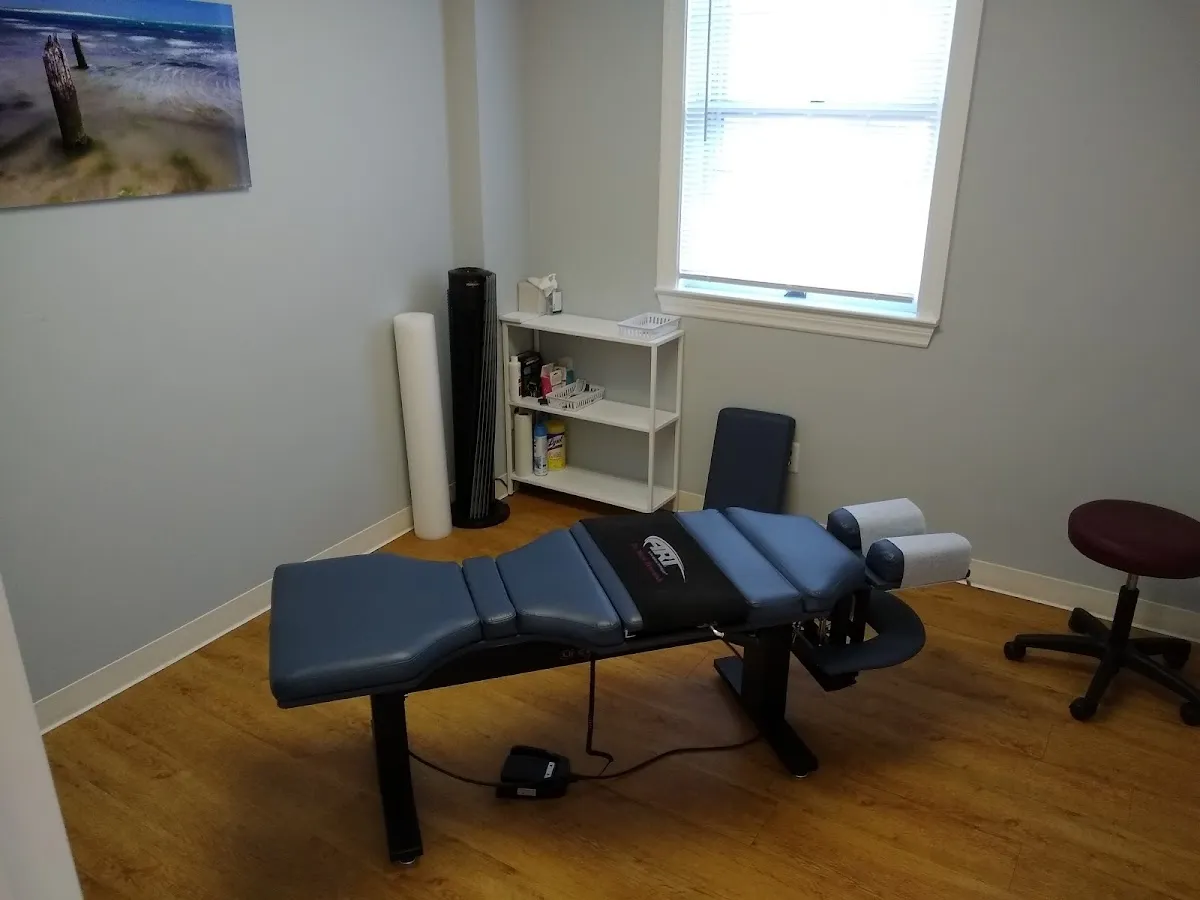 Glen Oaks Health & Spine