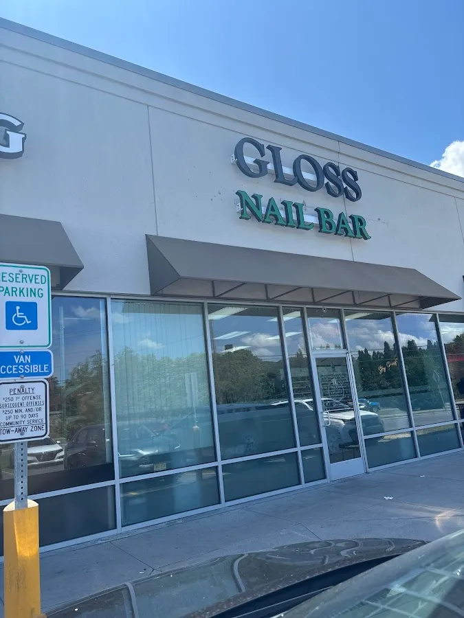 Gloss Nail Bar photo 4