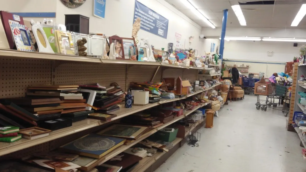Goodwill Store & Donation Center photo 2