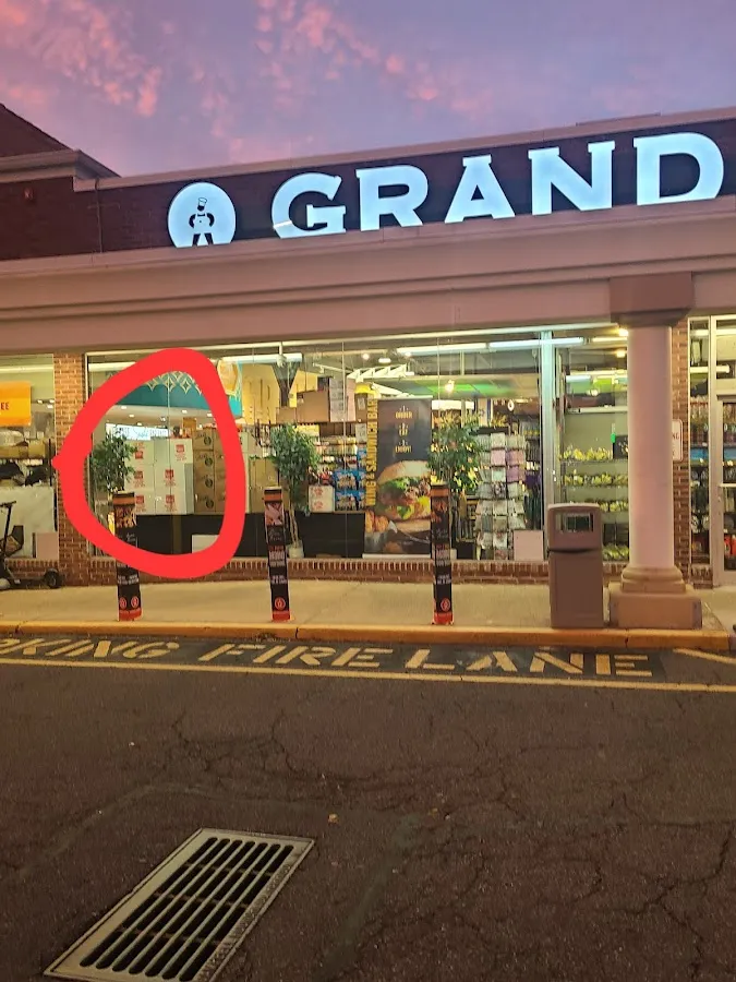 Grand and Essex Market