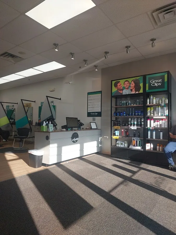 Great Clips photo 2