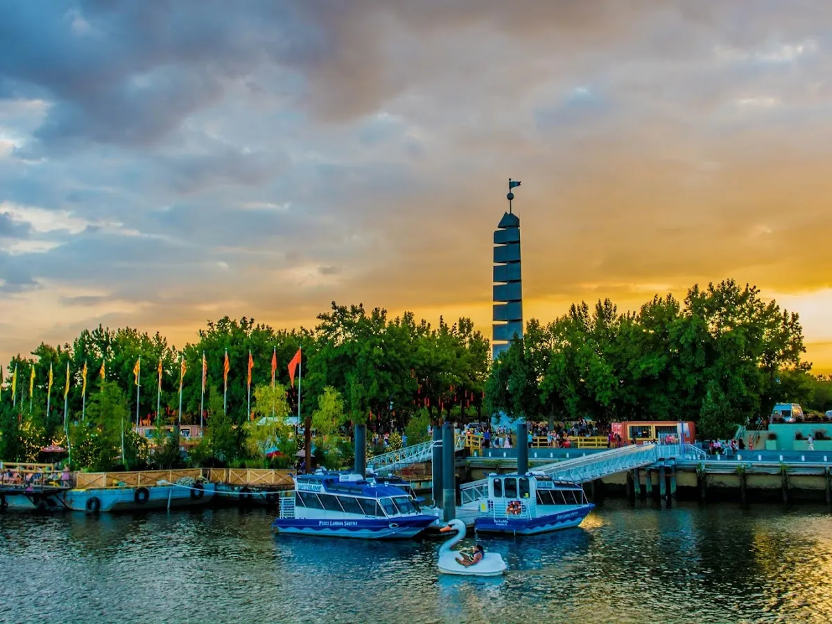 Groundswell Design Group, Inc.