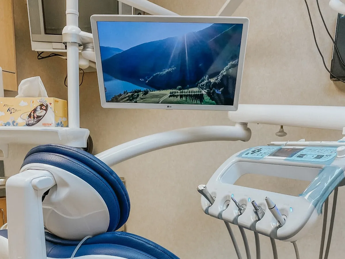 Hamid Hayat, DMD photo 3