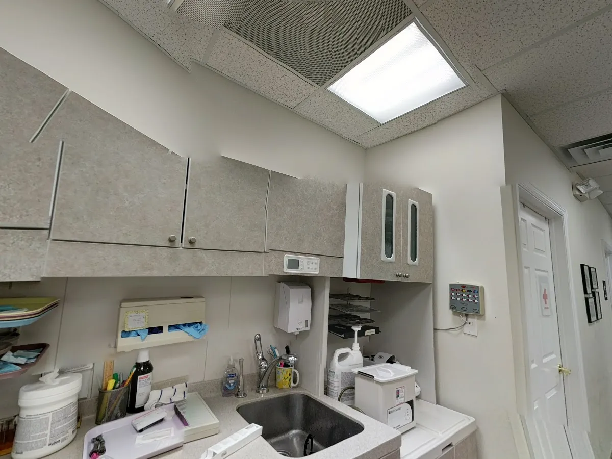 Hamilton Smiles: Reena Goyal, DDS photo 3