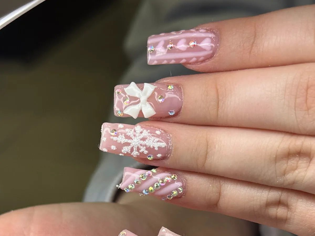 Hands Down Nail Studio & Spa photo 5