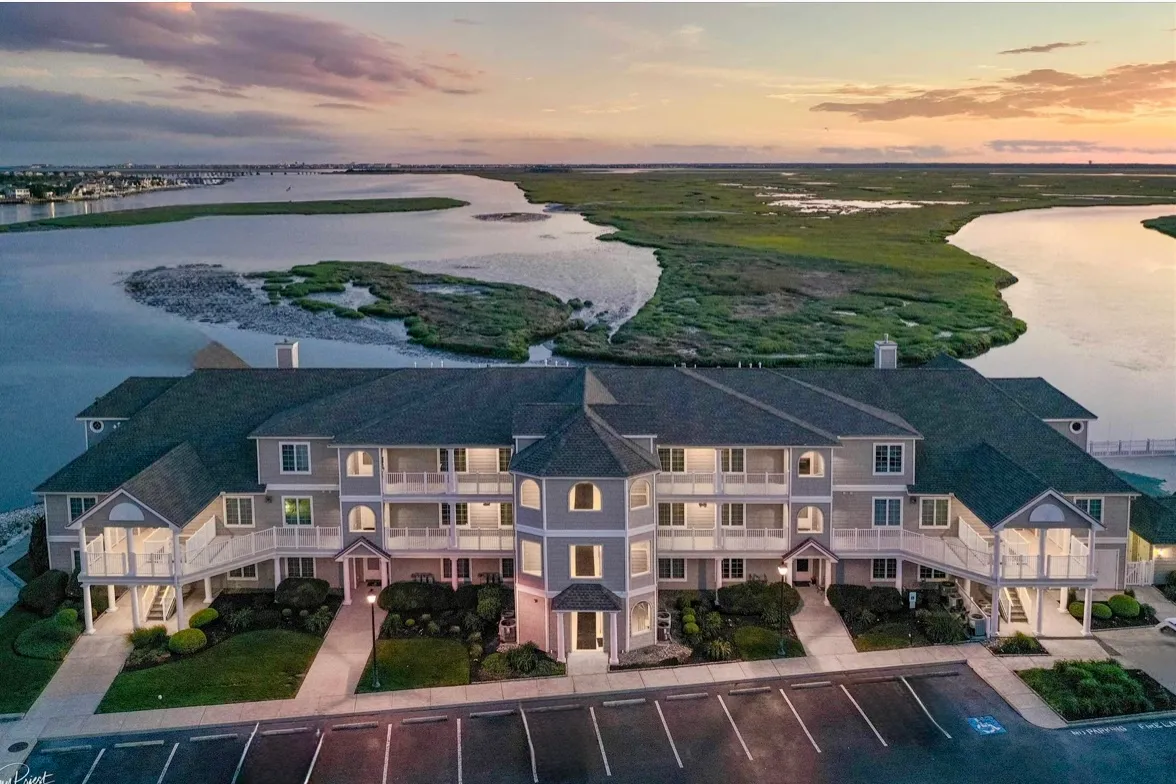 Harbor Landing Condominium